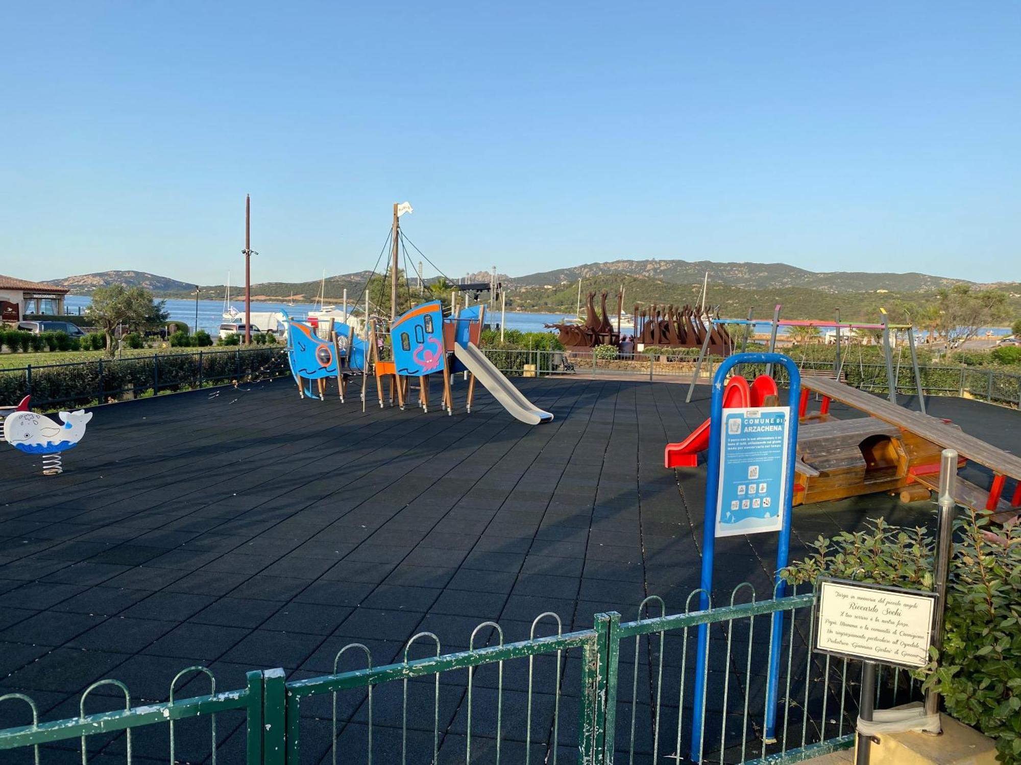 Nrh Cannigione Sunrise Rooftop Eksteriør billede